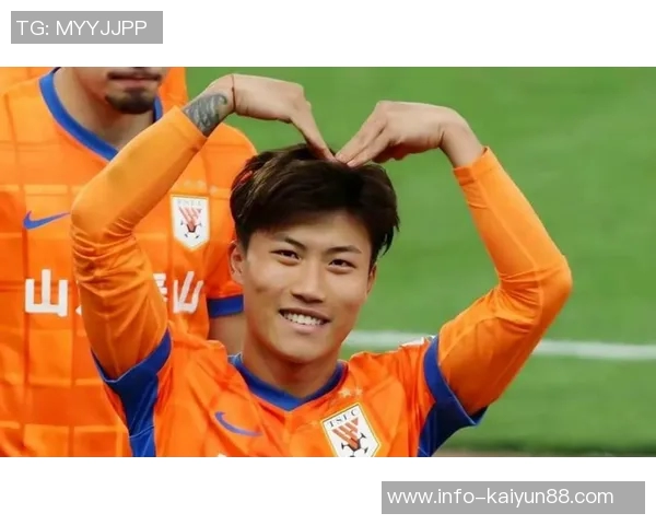 谢文能表现不佳引发热议本场比赛24次失误丢球权传球失误频繁